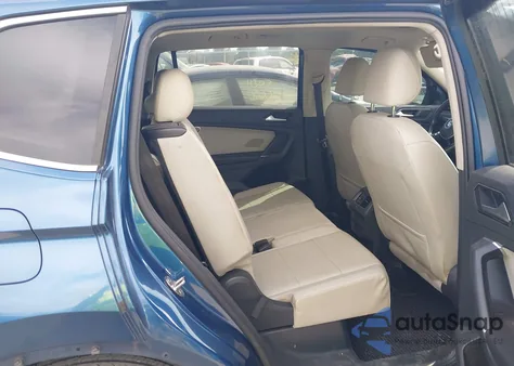 2018 Volkswagen Tiguan 2.0T Se/2.0T Sel из США, поврежденный, VIN 3VV3B7AX1JM018695